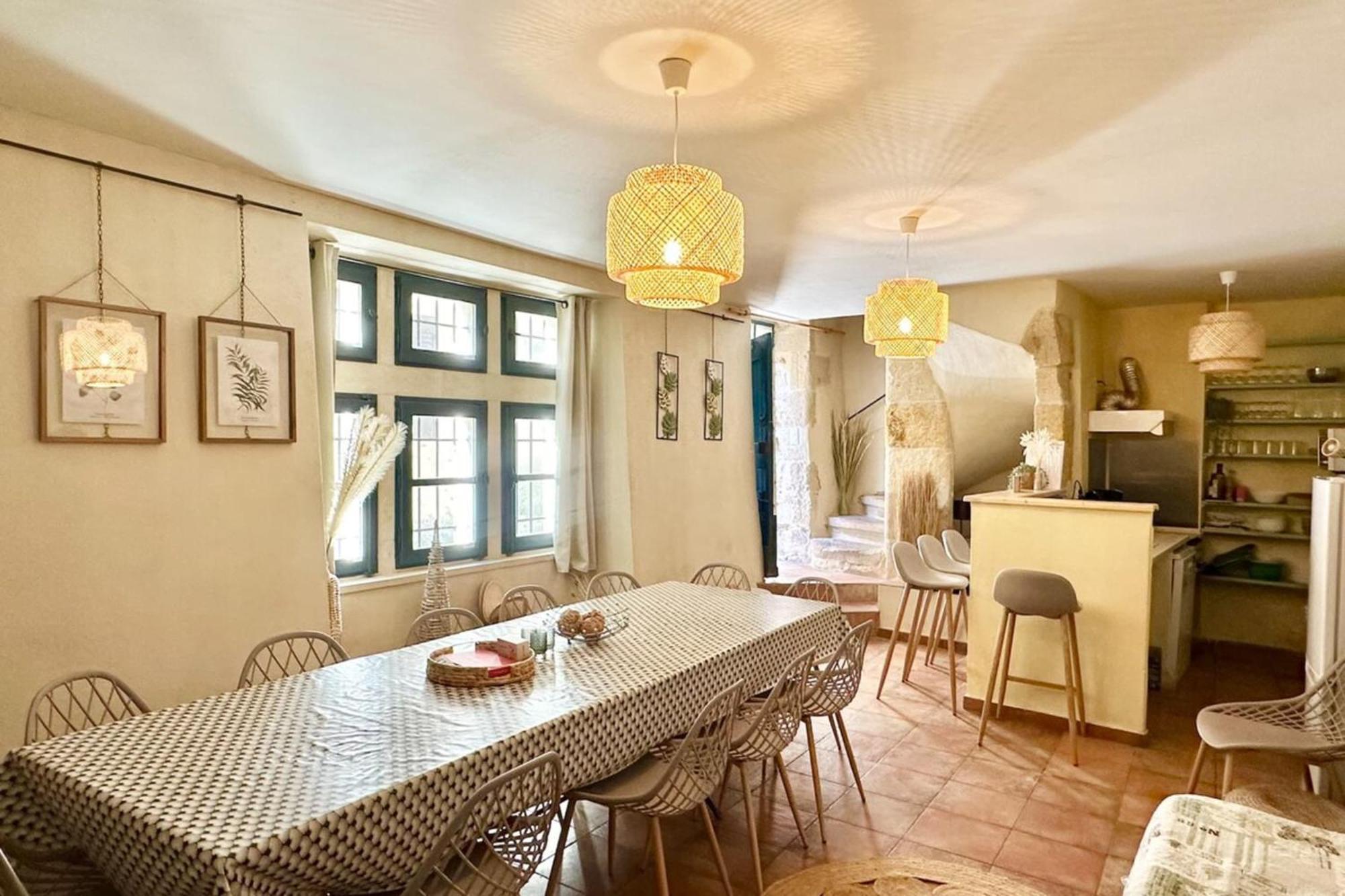 Maison Cosy Lodge 15 P Clim Wifi Cour Garage Montfrin Exterior foto